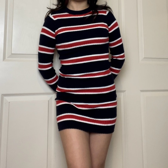 Red, White, & Navy Blue Striped Long-Sleeve Bodycon Sweater Dress | Divided - Picture 4 of 5